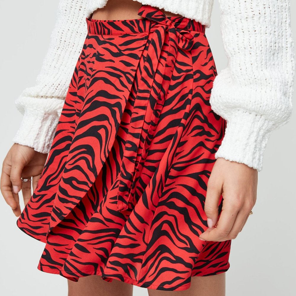 ARITZIA SUNDAY'S BEST ariel wrap zebra skirt